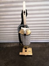 SEBO STAUBSAUGER FELIX PREMIUM  mit Teppichbürste