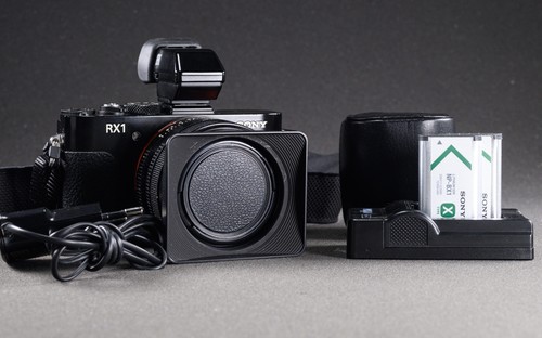 Sony dsc rx1 - sony, mp