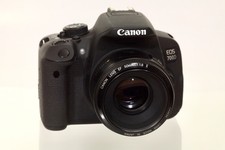 Canon EOS 700D mit EF Lens