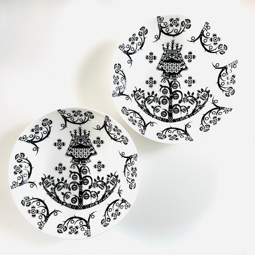Brand new iittala - brand, deep