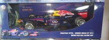 Formel 1 Modellauto Redbull RB9 Vettel 2013 Indian GP 1:18