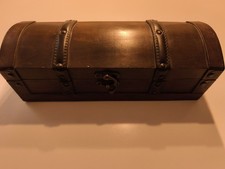 Große Holztruhe Schatztruhe