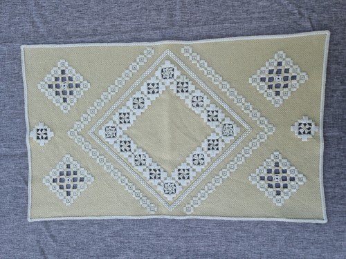 Hardanger deckchen - hardanger,