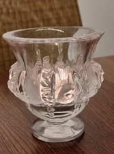 Schöne Vase von Lalique