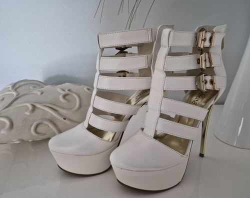 High heel publicite - heel,