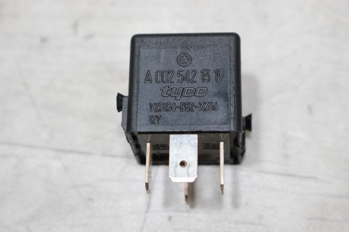Relais a0025421319 mercedes - a0025421319,