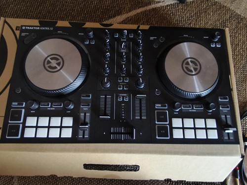 Native instruments traktor - instruments,