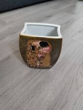 Kleine Porzellanvase Goebel, Gustav Klimt ,,Der Kuss'' 