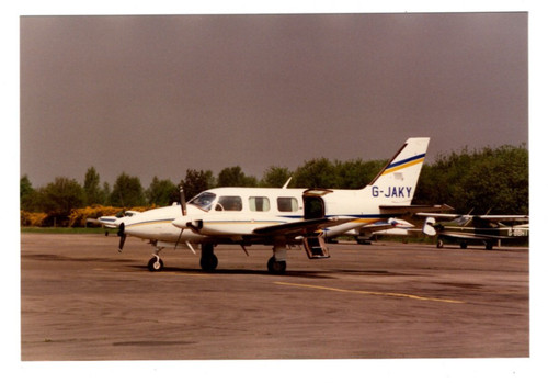 Piper navajo g - pa-31,
