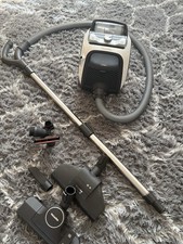 Miele CX1 Staubsauger