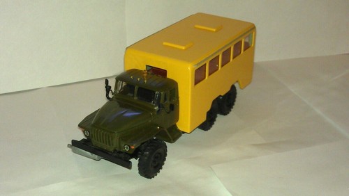 Ural 4320 schichtstransporter - ural,