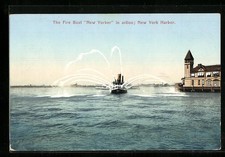 Ansichtskarte New York, The Fire Boat New Yorker in action 