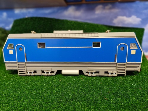 Schöne diesellok mit licht - diesellok,