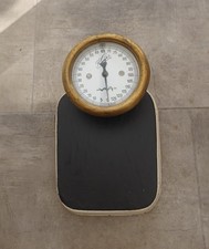 Antike Personenwaage von Krups