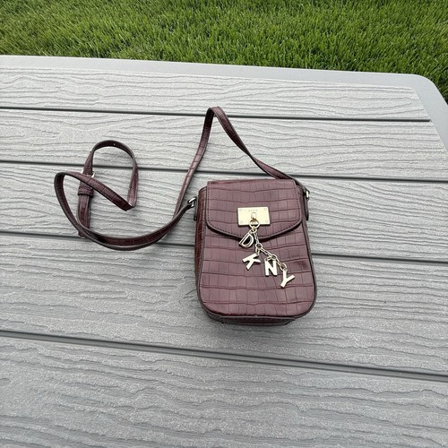 Dkny raspberry small - small, ns
