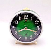 Alte Tischuhr Wecker PETER