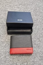 Hugo Boss Madial Rot & Schwarz