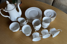 Royal Albert val d'or