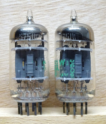 Pair sylvania 5751wt 5751 - 5751, |