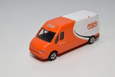 B54 1:64 3 ZOLL CORGI FORD