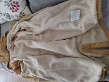 Derbe Regenmantel gefüttert, Größe 40 in beige