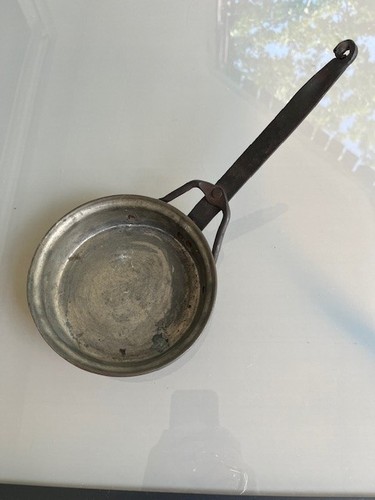 Antike kleine kupferpfanne mit - antike,