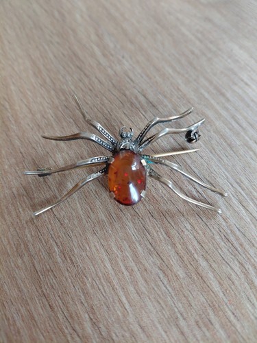 Schöne brosche 935 silber - schöne,