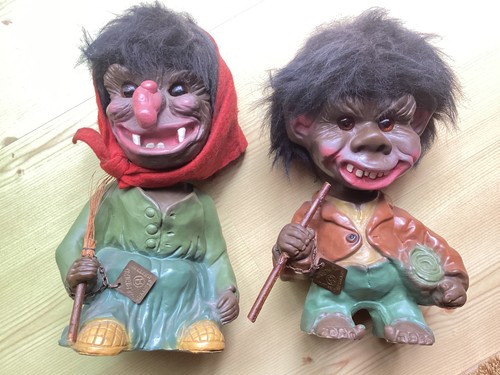 Wackelkopf figuren hexe u - figuren,,