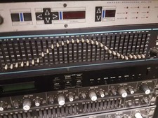 DOD R 831 B MONO GRAPHIC