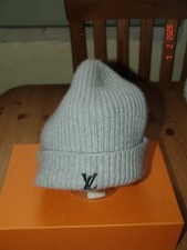 Louis Vuitton Bonnet LV Spark