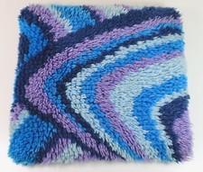 SOFA KISSEN blau lila Wolle