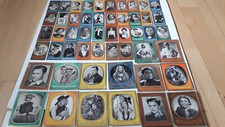 Bunte Filmbilder - Konvolut 51 Cigaretten-Bilder in Original Zigarrenkiste