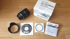 Canon EF-S 18-200mm f/3.5-5.6
