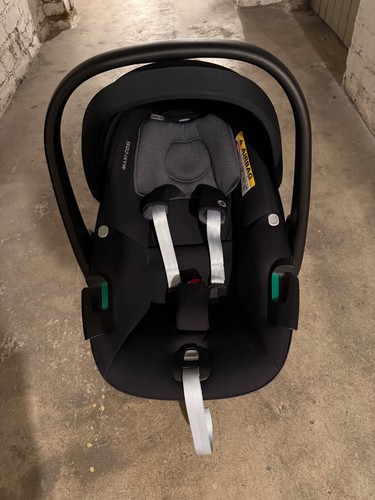 Maxi cosi pebble 360 essential - maxi-cosi,