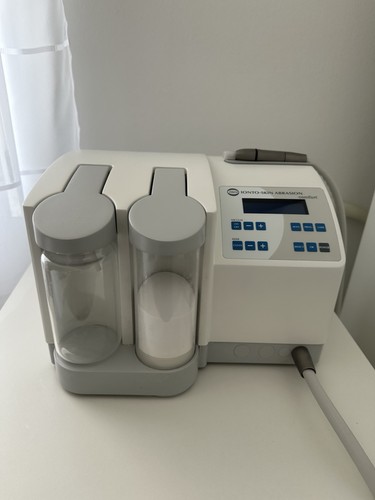 Mikrodermabrasionsgerät - , –