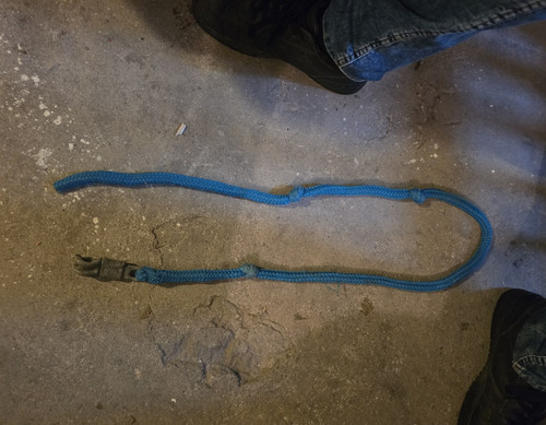 Blauer führstrick anbinder - blauer, führstrick/anbinder