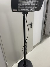 Terrassenheizstrahler von Brondson.        Mit Fernbedienung.