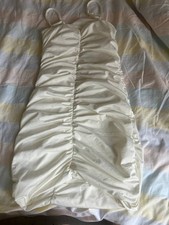Kleid. Weiß. XS-S. kurz und