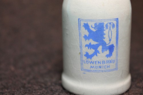 Ganz kleiner bierkrug - ganz,