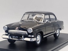White Box 1:24 Wolga M 21 (1960) - black
