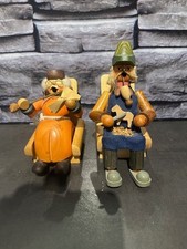 2 Räuchermännchen Erzgebirge Handarbeit 18 cmSeiffen-Opa und Oma -Schauckelstuhl