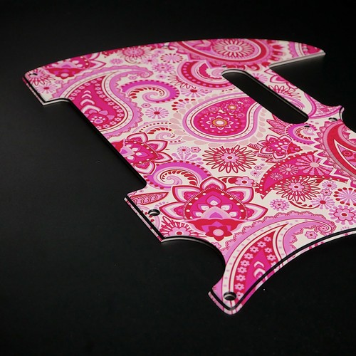 Fender tele pickguard - fender, •