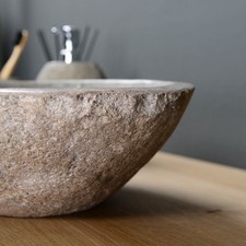 Waschbecken aus Naturstein 30