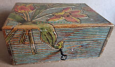 Jugendstil Kästchen aus Holz Art Nouveau Blumendekor Deutsches Reichspatent