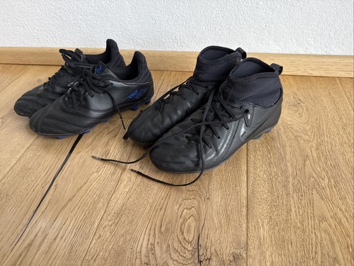 Paar fußballschuhe - 2,