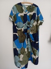 Kleid Cos Mit Wickeleffekt, XL, Neu