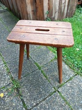 Alter Holzhocker-Industrie-Bockhocker - Werkstatthocker Melkschemel massiv Nr.1