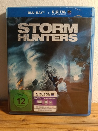 Storm hunters blu - storm,