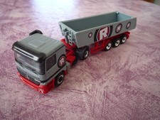 Herpa   MB  Actros   Sattelzug