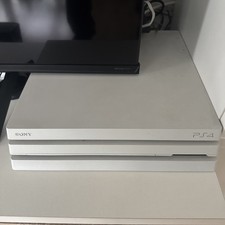 Sony PlayStation 4 Pro 1TB